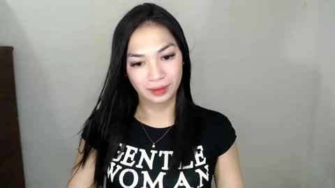 Snapshot of nicolecellini chatting on January 11, 1:43 pm NICOLE online show from January 11, 1:43 pm