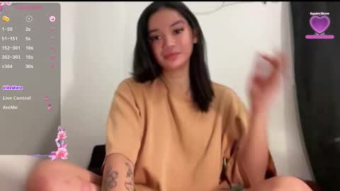 Snapshot of nicolecellini chatting on September 21, 8:43 pm NICOLE online show from September 21, 8:43 pm