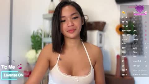 NICOLE online show from February 9, 3:05 pm