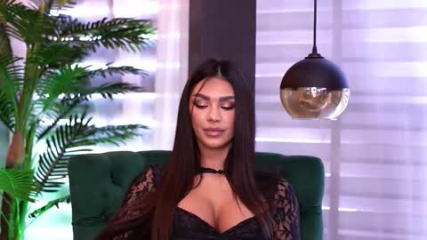 Snapshot of nicoledevin chatting on September 19, 8:38 am Nicole online show from September 19, 8:38 am