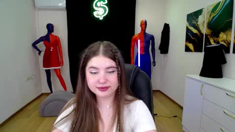 nicolefoxery online show from January 18, 6:53 pm