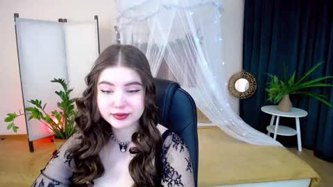 nicolefoxery online show from January 24, 3:22 am