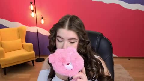 nicolefoxery online show from September 10, 3:28 am