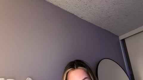nicolelovesyou444 online show from May 12, 4:09 am