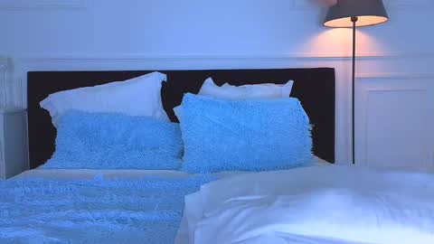 Nicole online show from February 21, 2:39 am