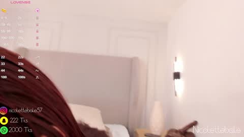 Nicole online show from December 5, 8:22 pm