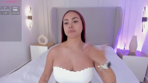 Nicole online show from January 2, 5:29 pm