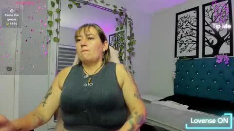 Daniela aponte online show from February 25, 11:42 am