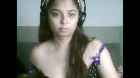 NicollGreen online show from September 25, 11:25 am