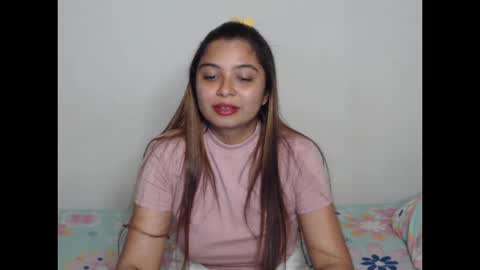NicollGreen online show from October 18, 4:41 pm