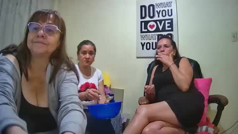 nicoltatiana_ online show from September 23, 11:52 pm
