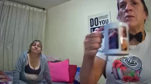 nicoltatiana_ online show from October 31, 11:50 pm