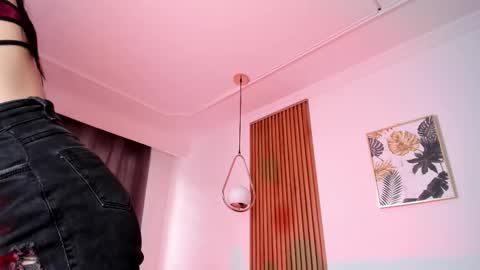 Nicol online show from October 17, 11:46 am