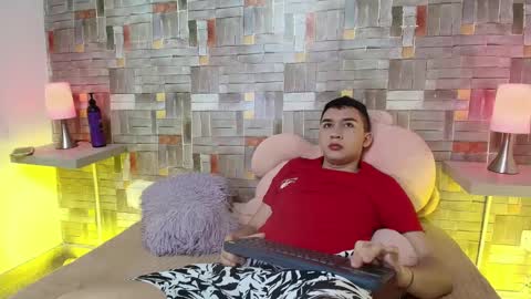 nicoo_2036 online show from September 21, 1:46 pm
