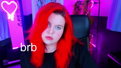 Snapshot of nielletablossom chatting on February 9, 11:47 am Nellie online show from February 9, 11:47 am