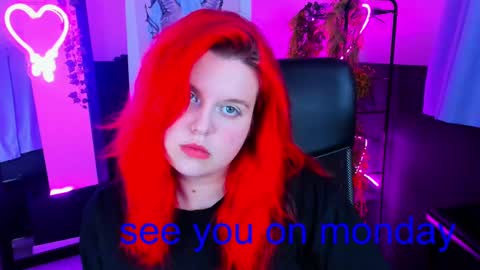 Snapshot of nielletablossom chatting on February 22, 1:57 pm Nellie online show from February 22, 1:57 pm