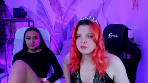 Snapshot of nielletablossom chatting on February 27, 5:56 am Nellie online show from February 27, 5:56 am