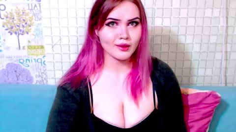 Snapshot of night_shine chatting on February 17, 2:09 am night_shine online show from February 17, 2:09 am