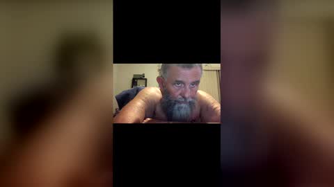 nightmoves1970 online show from April 13, 3:23 am