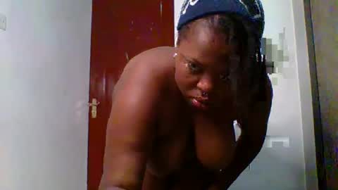 Snapshot of nighty_desire chatting on October 17, 10:40 am Nighty Desire online show from October 17, 10:40 am
