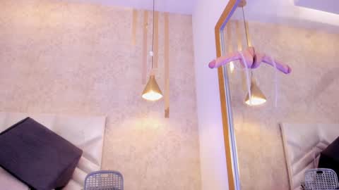 Snapshot of niiamoore_ chatting on January 18, 6:03 am NiiaMoore online show from January 18, 6:03 am