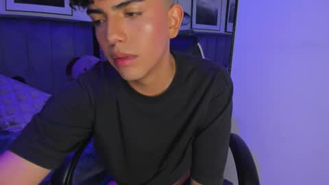 niick_twink online show from October 31, 6:53 pm