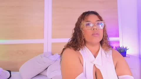 Call me Nicky online show from April 19, 12:15 pm