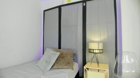 Niicole online show from March 13, 10:05 pm