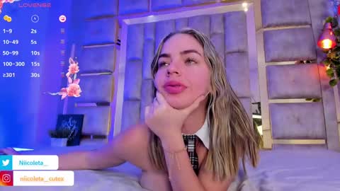 Snapshot of niicoleta chatting on February 14, 1:56 am Niicoleta  online show from February 14, 1:56 am