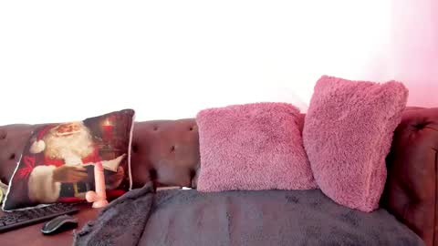 niina26_ online show from January 7, 3:09 am