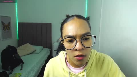          online show from December 2, 1:35 pm