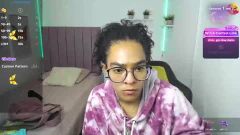          online show from December 14, 6:52 pm