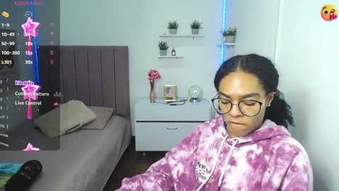          online show from December 23, 2:28 pm