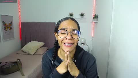          online show from February 6, 1:54 pm