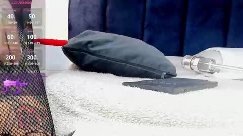 Snapshot of niinaink chatting on November 28, 12:08 pm NINAINK online show from November 28, 12:08 pm