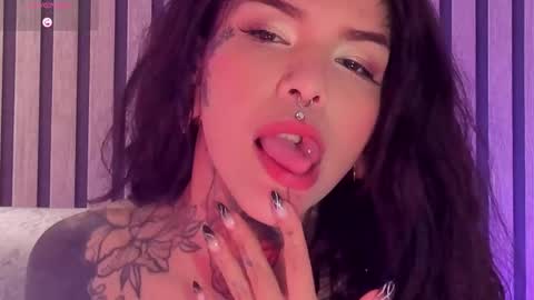 NINAINK online show from April 4, 11:51 am