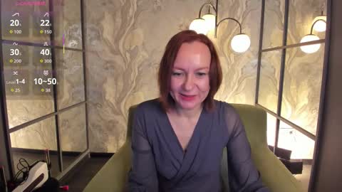 Snapshot of nika_gentle chatting on October 24, 5:37 am Nika online show from October 24, 5:37 am