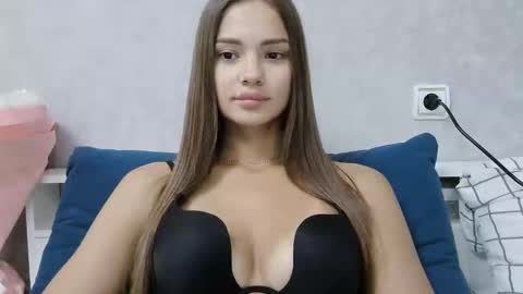Nika online show from June 1, 5:25 pm