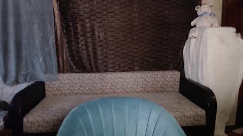 Snapshot of nikaskylink chatting on October 13, 3:39 am Nika online show from October 13, 3:39 am