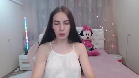 nikastarkk online show from September 12, 9:42 am