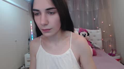 nikastarkk online show from September 17, 6:59 am