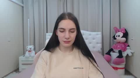 nikastarkk online show from February 19, 10:17 pm