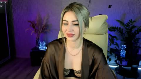 NikaStill  online show from April 10, 1:33 am