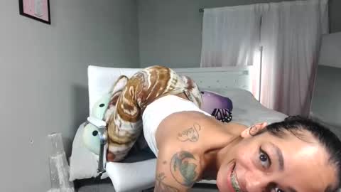 nikayasworld online show from March 11, 2:17 am