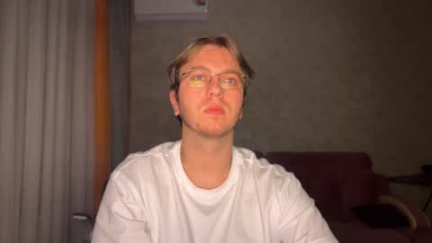 Celine online show from November 30, 10:14 pm