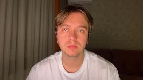 Celine online show from December 1, 6:57 pm