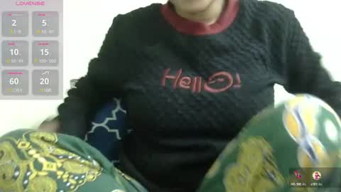 Snapshot of nike_aj chatting on December 11, 10:36 am Nike online show from December 11, 10:36 am