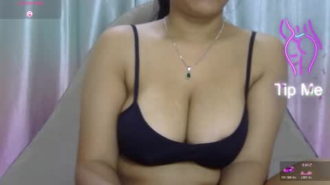 Nike online show from December 3, 4:20 am