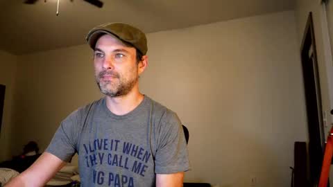 Snapshot of nikejude56 chatting on October 5, 12:31 am Nike Jude online show from October 5, 12:31 am