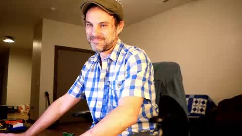 Snapshot of nikejude56 chatting on October 9, 12:52 am Nike Jude online show from October 9, 12:52 am